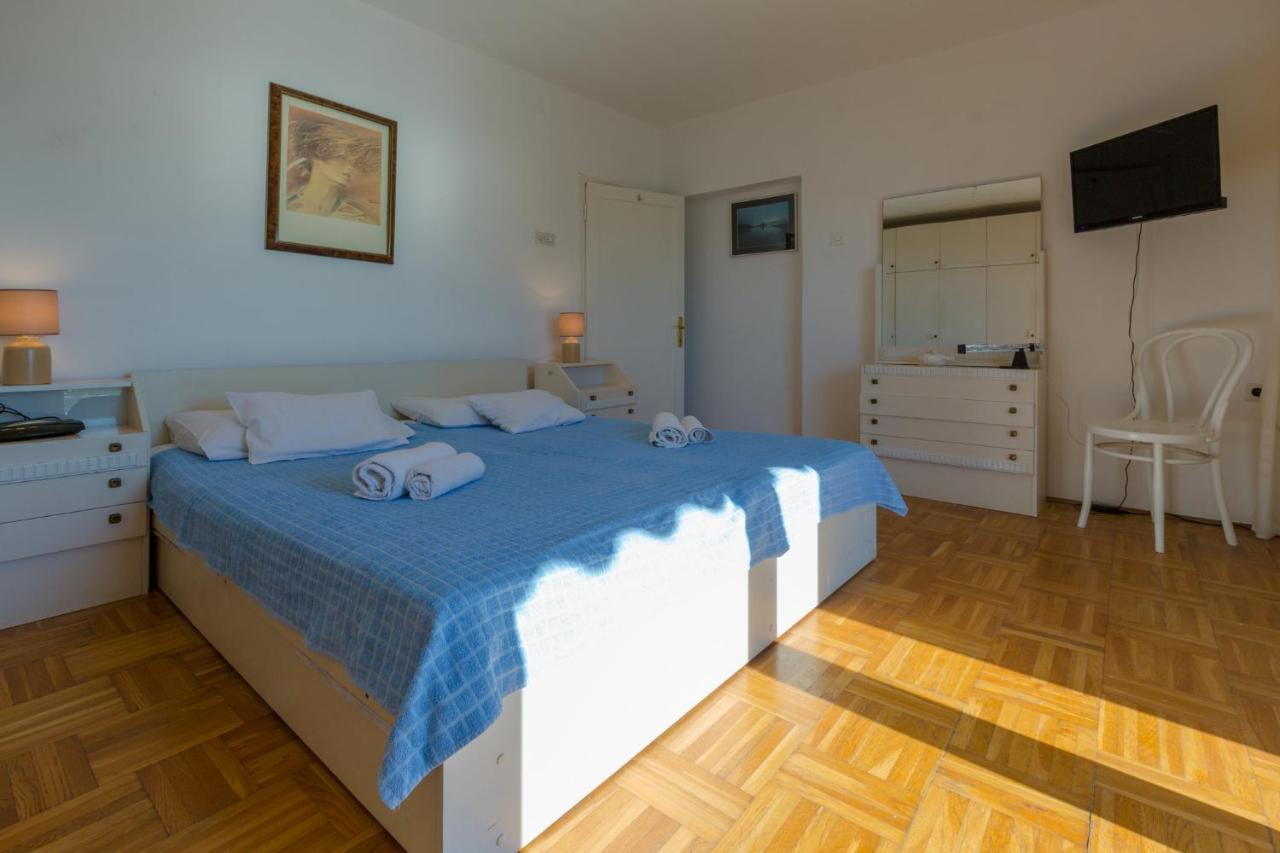 Filkovic Lägenhet Crikvenica Exteriör bild